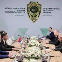 Aleksandar Vulin i Sergej Sojgu 872x610