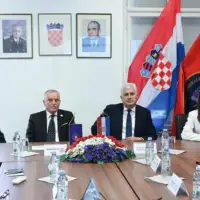 Covic u zagrebu s hrvatskim generalima