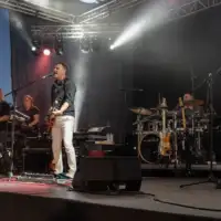 Tuzla koncert dzenan loncarevic