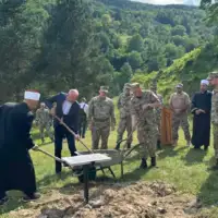 ustikolina kamen temeljac vojni mesdzid/ MO BiH