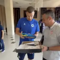Edin dzeko kopacke