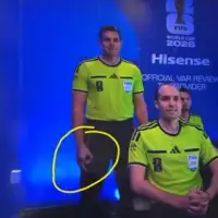 VAR sudija pod istragom jer je pokazao rasisticki simbol u TV prijenosu duela Njemacke i Kurasaa