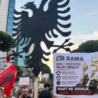 Albanija protesti
