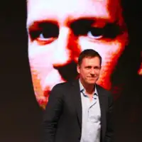 SAD Curenje podataka razotkrilo clanove tajnog drustva americke elite