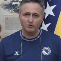 Denis Becirovic dres