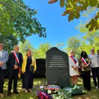 Pariz: Održan Marš mira i komemoracija u znak sjećanja na Srebrenicu