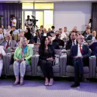 Konferencija 1783587398