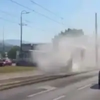 Zapalio stari tramvaj tokom voznje 07 etto