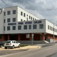 Policija pale 840x610