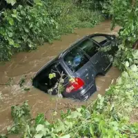 Kresevo automobil u rijeci