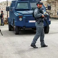 KOSOVO pristina policija