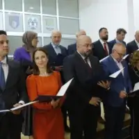 Vlada ks zakletve