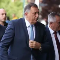 Dodik trojka e1694950889513 872x610
