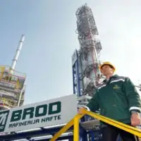 Rafinerija brod 760 520 p C 90