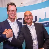 Alexander Kalouti desno odnio pobjedu u Dortmundu