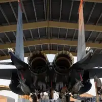 Americki avion se puni municijom