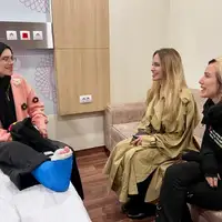 Angelina Jolie je jos jednom pokazala humanost 1 posjetila palestinsku djecu u bolnici u Egiptu