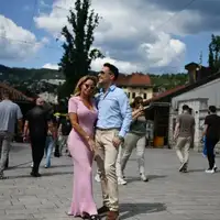 Nenad jovanovic sa suprugom na bascarsiji/ Press