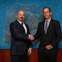 Mark Tervakovski i Ginkel