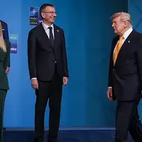 Meloni i Trump u ankari nato samit