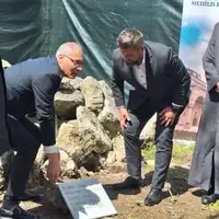 Banja luka kamen temeljac sahat kula/ Fena
