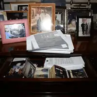 Jeffrey Epstein Sporna fotografija koja je bila uklonjena