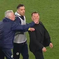 Jose Mourinho udario Okan Buruk