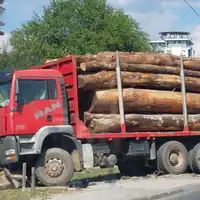 saobraćajna nesreća Kamion udario u stub kod Suda Bi H