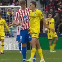 Abdel Abqar Alexander Sorloth  Marokanac dobio crveni karton jer je za medunozje uhvatio napadaca Atletica