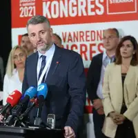 Nasa stranka edin forto