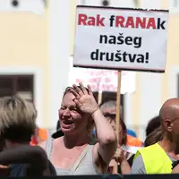 Pala odluka o kreditima u svajcarcima