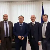 Premijer Nikcic primio delegaciju WTCA foto 1 885x590 1 600x400