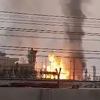 Saudijska Arabija Iran pogodio strateški najvažniju saudijsku rafineriju nafte