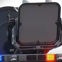 Srbija protesti 03 zvucni topovi za razbijanje masa