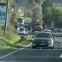 Tuzla Zapalio se kamion