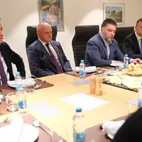 Ministar Lakić