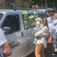 Konvoj s posmrtnim ostacima rtava iz vogoe krenuo prema sarajevu 10jpg 1200