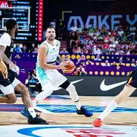 Kosarkaska reprezentacija Slovenija belgija Eurobasket 2025 Luka Dončić Foto: FIBA