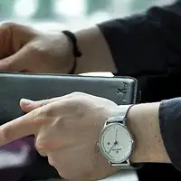 Novcanik plata novac