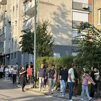 Protestna setnja gradjana visnjikajpg 1200