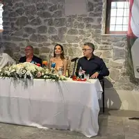 Severina u travniku dani dijaspore 3jpg 1200