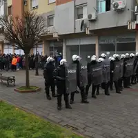 Srbija izbori policija