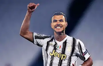 Edin Dzeko Juventus