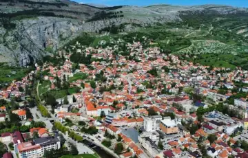 livno