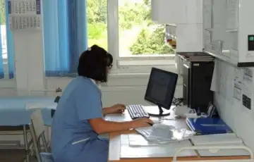 Zdravstveni radnici usk