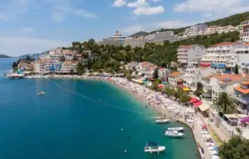 Neum more plaza