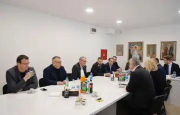 Opozicija iz RS na okupu