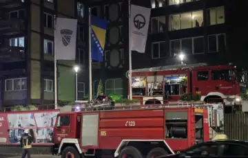 Tuzlapozar 1 Dom penzionera Tuzla Foto Anadolija Ahmet Besic 872x610