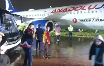 Istambul Turska avion pri polasku iz Pristine sletio s piste