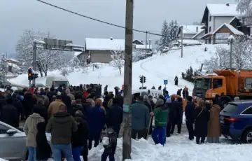 Simin Han tuzla snijeg protesti